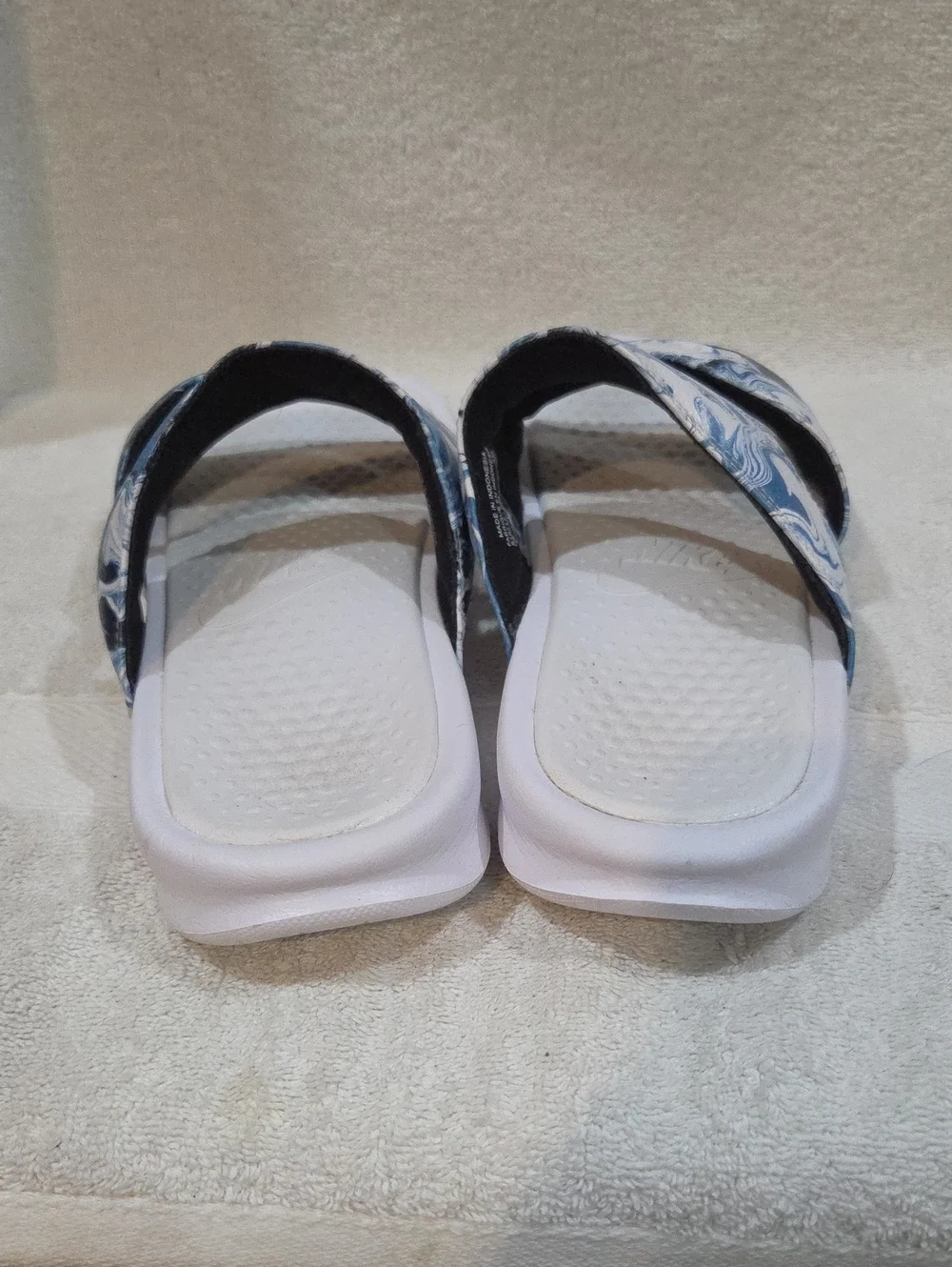 NIKE BENASSI DUO ULTRA SLIDES
